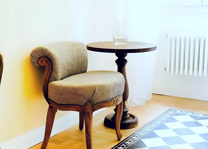 Elegantis Milos - Your Chic Retreat In Rzym